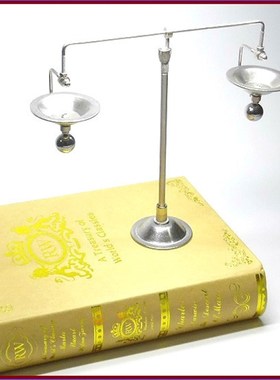 创意简约平衡力天平摆件 金属公平称摆设桌面装饰品 趣味减压礼物