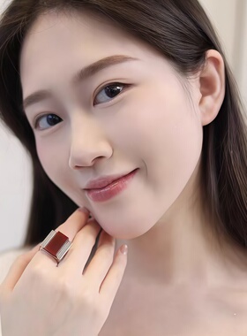 新款方正摩登复古银色饰面戒指