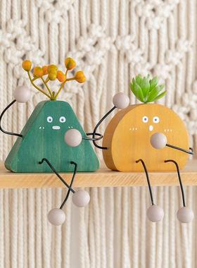 阿楹 可爱桌面电视柜小摆件吊脚娃娃办公室治愈置物架洞洞板装饰