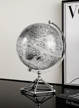 现代高档家居客厅酒柜书柜摆件装饰品办公室轻奢简约太空人地球仪