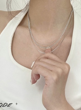 auQDE多层银河波光细项链