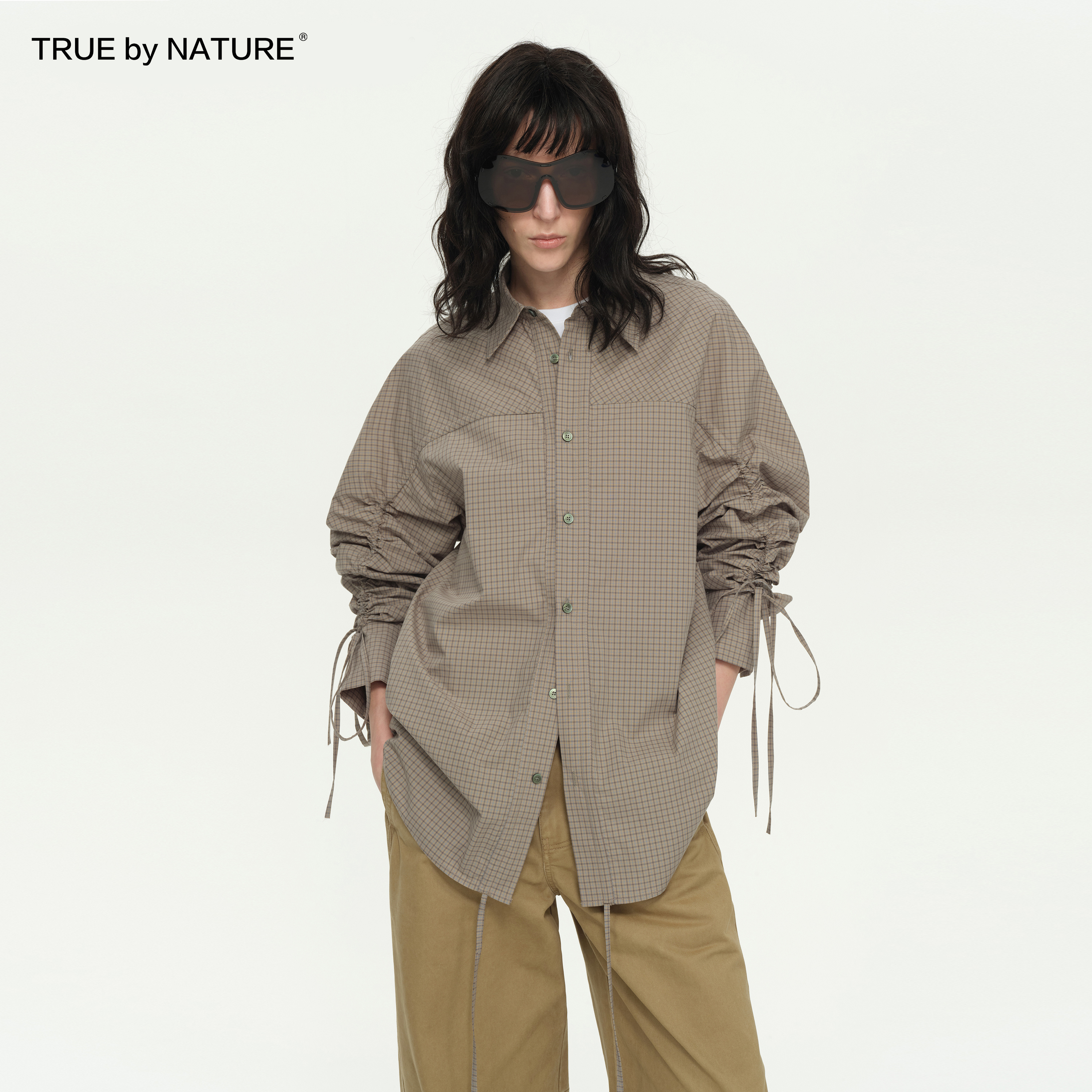 TRUE by NATURE 一衣多穿 设计感小众抽绳飘带廓形宽松长袖衬衫女 - 图2