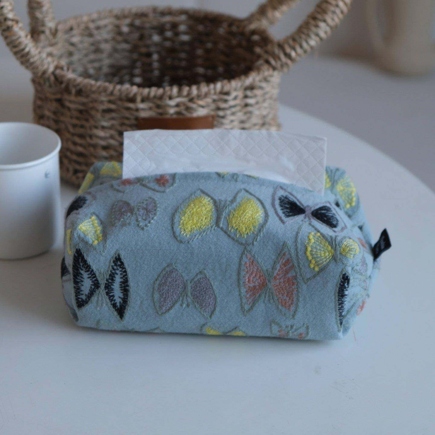 棉麻刺绣桌面纸巾盒抽纸盒法式覆古布艺抽纸收纳盒天蓝色中古风,淘宝优惠券,粉丝福利购,淘宝优惠卷