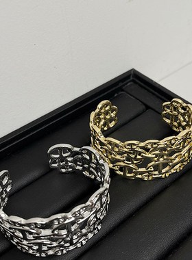 欧美重工高级感猪鼻子手镯女时尚街拍个性多层宽版开口手环手饰潮