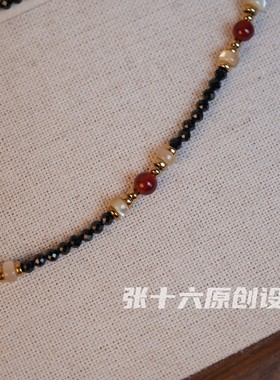 张十六铜合金夜石榴毛衣链