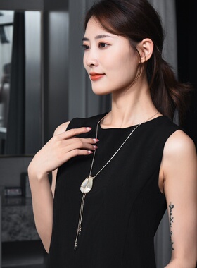 日韩网红秋冬猫眼石郁金香毛衣链