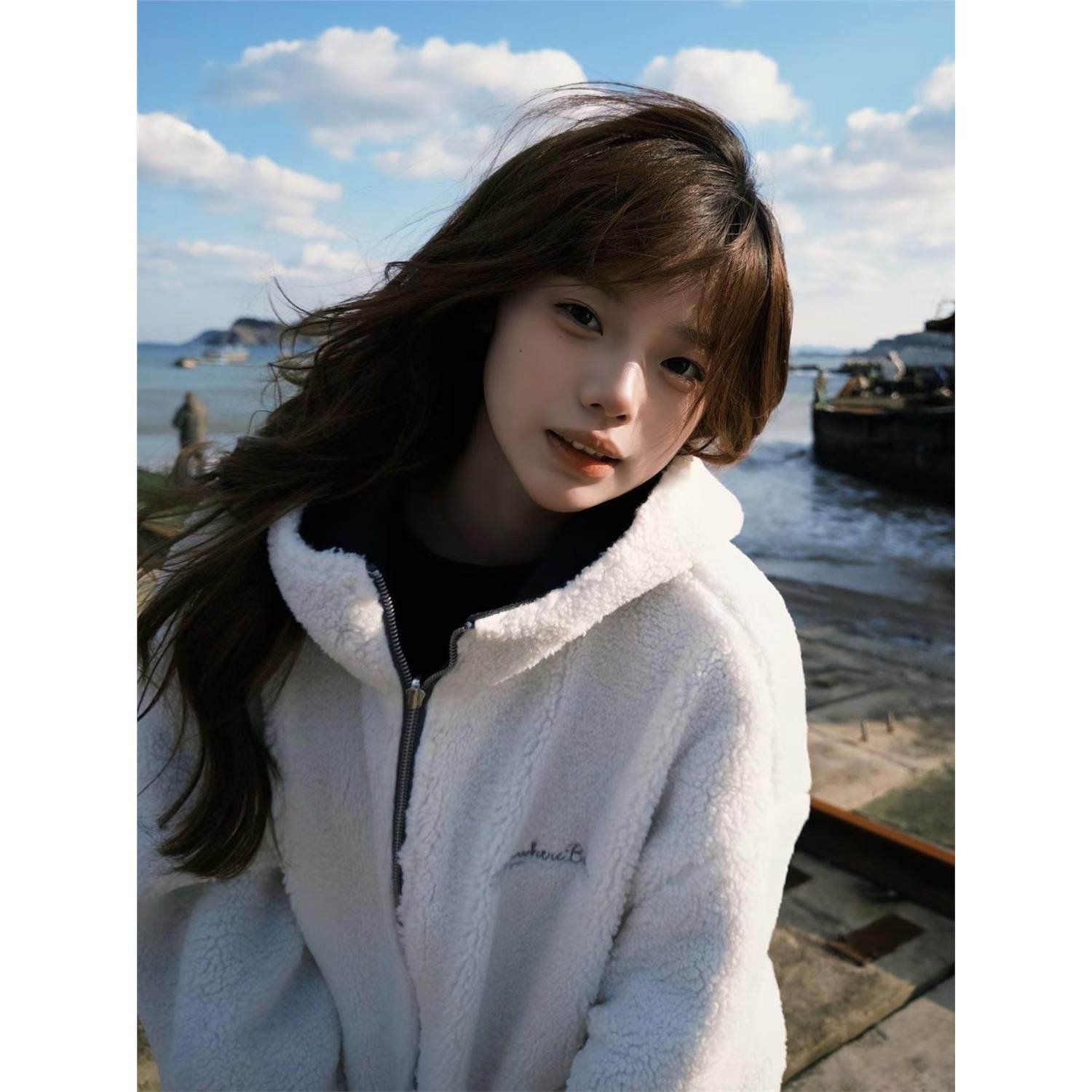 Daisy Bomb 两面穿连帽羊羔毛刺绣卫衣外套宽松休闲加绒保暖夹克,淘宝优惠券,粉丝福利购,淘宝优惠卷