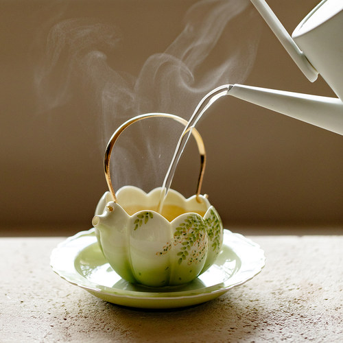 即素粉彩手绘紫藤提梁公道杯景德镇高颜值茶海高端铜把手提分茶器 - 图1