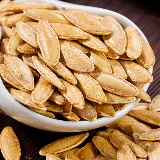 Qianqingshan Long Grain Beauty Pumpkin Seeds Canned 500g