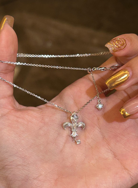 中古拉丝银色鸢尾花吊坠项链气质