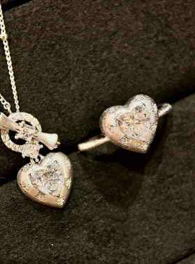 中古拉丝爱心吊坠项链轻奢高级感