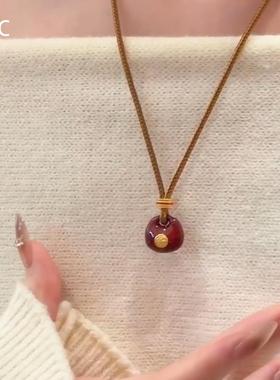 红色滴釉小胖福挂绳项链新年氛围