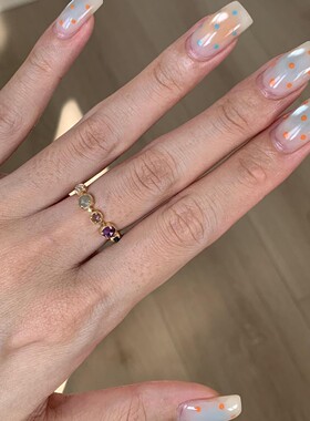 彩色仿宝石排钻戒指轻奢小众显白