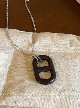 猪鼻子乌木项链女毛衣链卫衣链2025新款链条吊坠气质百搭简约饰品