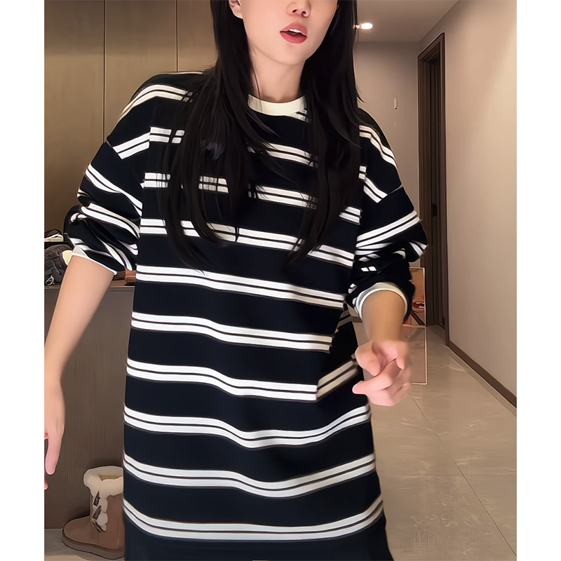 百搭宽松黑白条纹撞色长袖T恤卫衣女秋冬季打底衫经典美式上衣潮 - 图0