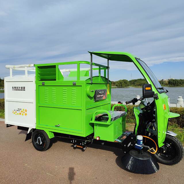 Electric fallen leaves and sweeping machine new energy vehicle-style leaf sweeper three brushes and one leaf sweeper