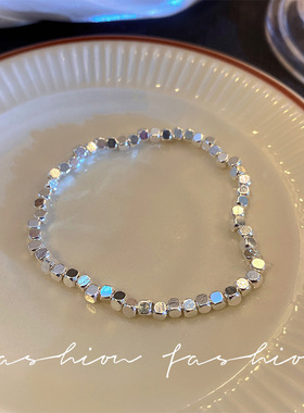 2025跨境新款手链女ins风感轻奢手环简约设计感串珠手饰饰品