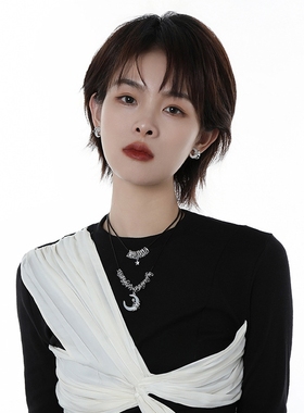 双层叠戴月亮项链女原创设计高级感小众锁骨链ins风个性吊坠礼物