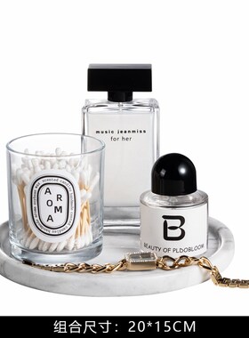 酒店样板房卫生间浴室柜台大理石托盘香薰护肤品香水摄影饰品