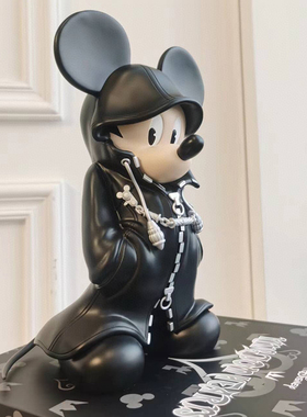 创意风网红国王米奇客厅公仔雕塑米老鼠装饰品礼品