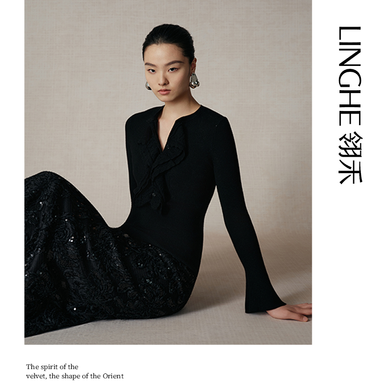 翎禾LINGHE-「梦生花」长袖V领针织套头衫绵羊 - 图2