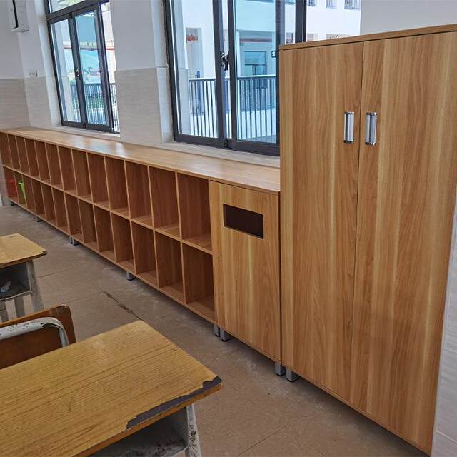 Customized kindergarten children's toys and schoolbag storage partition eight-grid cabinet home living room practical floor cabinet door bookshelves