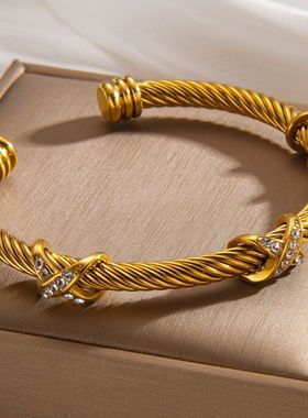 欧美ins风钛钢手镯X开口个性轻奢麻花手环简约百搭镶钻可调节手链