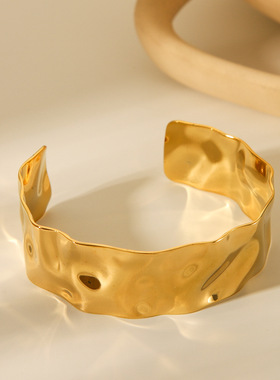 欧美时尚ins夸张捶打纹手镯