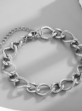 欧美时尚款简约线条飞机链手链日常百搭酷炫感机车嘻哈风粗链手链