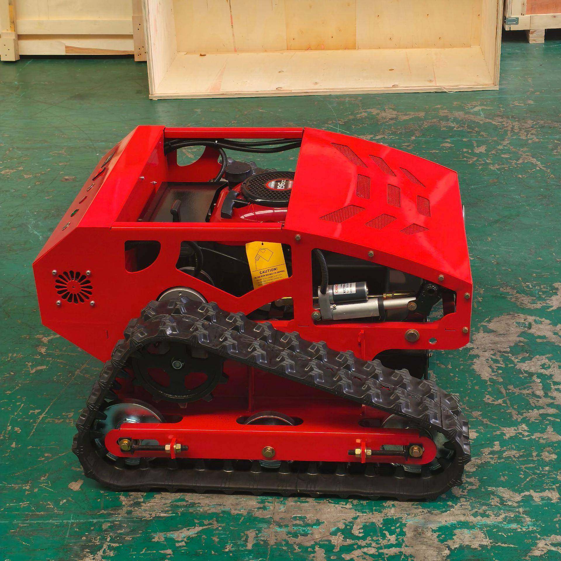 遥控割草机履带式果园自走全地形打草机大型全自动除草机器人,淘宝优惠券,粉丝福利购,淘宝优惠卷