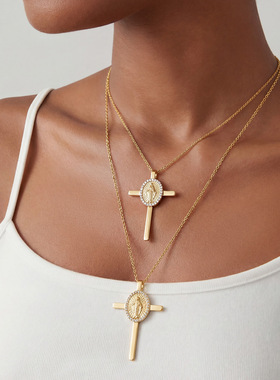 谜丽工厂直销超闪5A锆石十字吊坠不锈钢项链镀18k真金跨境首饰品