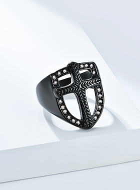 祥饰帝时尚镶钻盾牌十字架戒指