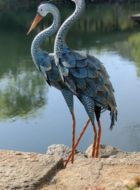 美式做旧复古蓝色铁艺仙鹤花园别墅庭院草地摆件景观阳台装饰品