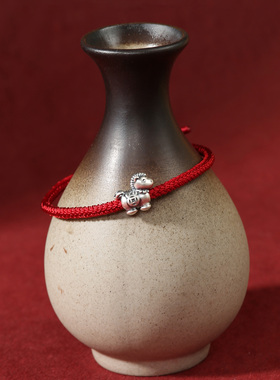 马上有钱手工编织红绳手链女