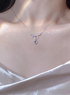 「泪」月光石眼泪项链轻奢小众设计高级感水滴吊坠锁骨链铜水滴形