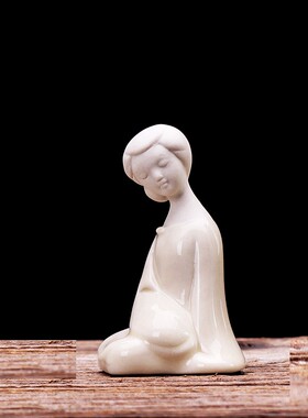 精品陶瓷仕女古典风人物小饰品青瓷侍女茶宠茶玩现代家居中式摆件
