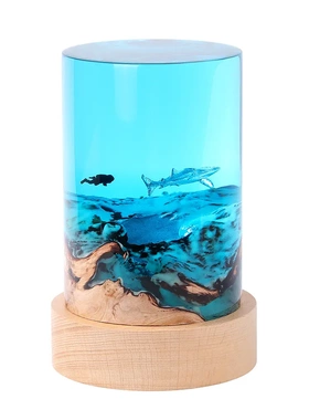 家居饰品圆柱海龟鲸鲨办公室桌面创意艺术摆件礼物实木树脂