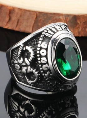 爆款 欧美朋克复古共济会眼怪兽羊头宝石钛钢男戒指 直销
