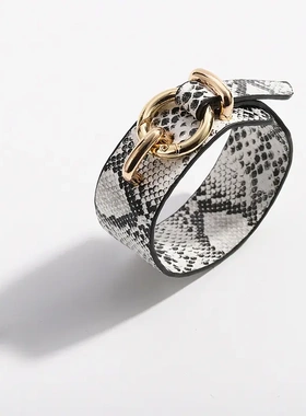 热卖潮款蛇皮花纹手镯宽面pu皮革个性街头风可调节手环