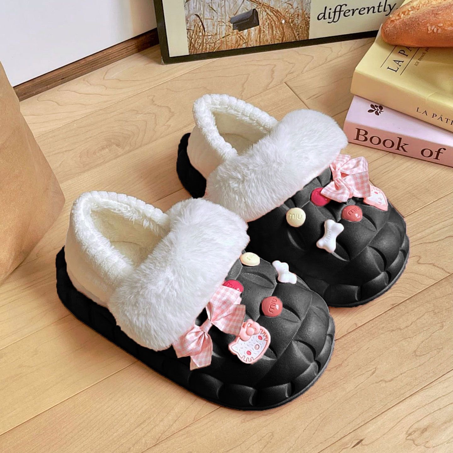 2025可拆卸卡通可爱防滑防水外穿时尚PVC超萌INS外穿包头包跟棉鞋