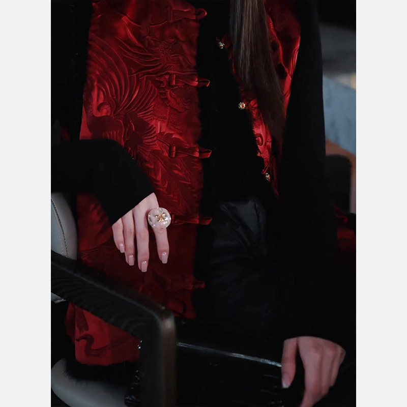 新中式国风盘扣红色马甲女2025新款爆款秋冬高级感超好看气质唐装,淘宝优惠券,粉丝福利购,淘宝优惠卷