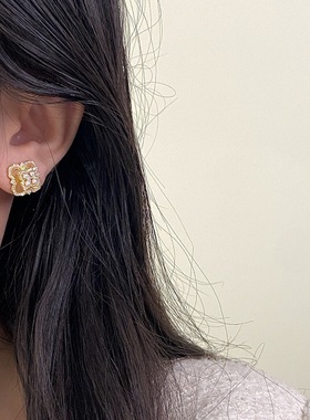 四叶花锆石满钻珍珠项链耳钉戒指