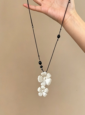 S925纯银色花朵吊坠项链女