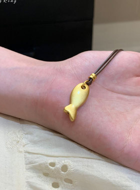 新中式银色小鱼饼干项链女配饰复古简约轻奢高级感小众百搭毛衣链