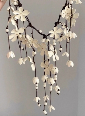 波西米亚度假风白色花朵流苏长款项链复古高级感小清新独特锁骨链