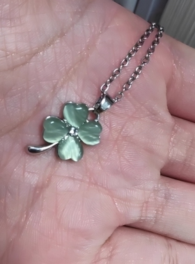 「幸运萌芽」韩系小清新绿色四叶草手链时尚高颜值日常百搭锁骨链