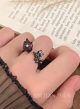 童趣可爱~暗黑风喵咪水晶戒指女2025新款复古开口食指戒个性指环