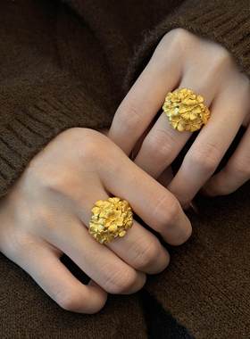 新中式重工精美绣球花手工雕花戒指女宫廷风气质高级感食指戒轻奢