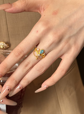 金闪色皇冠流苏戒指女2026新款小众设计感甜美气质轻奢精致宫廷风