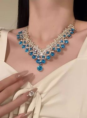 闪钻圆形耳钉项链套装轻奢女款